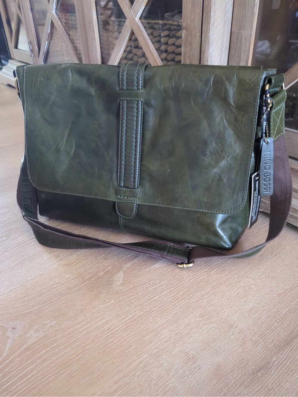 Nino Bossi Brown Leather Crossbody Travel Bag Organizer Messenger Olive Green
